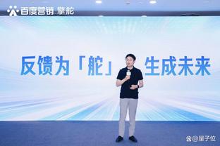 罗马诺：皇马不会为戴维斯付超6000万欧转会费，但会满足个人待遇